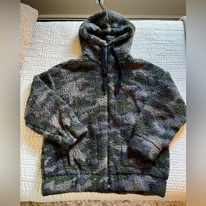 Aerie Green and Gray Camouflage Hooded Sherpa Jacket